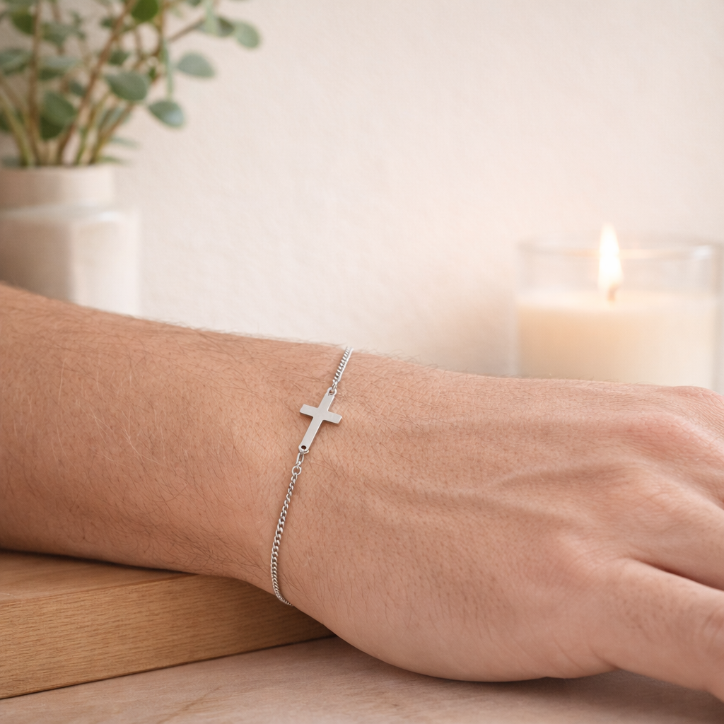 Essential Cross Bracelet — 925 Sterling Silver